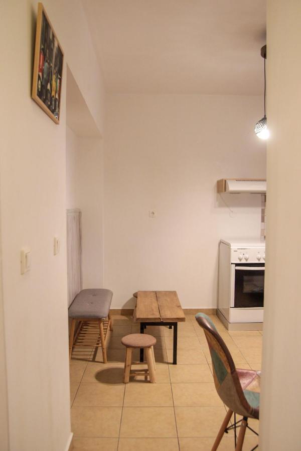 Christos Studios And Family Apartments Stegna Екстериор снимка