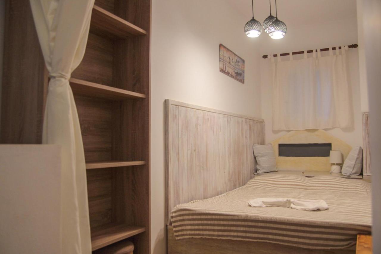 Christos Studios And Family Apartments Stegna Екстериор снимка